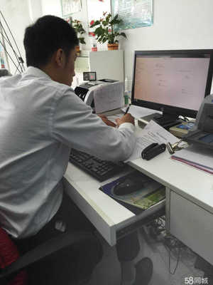 貴州閃護汽車信息咨詢服務 專業(yè)信息咨詢，護航汽車生活